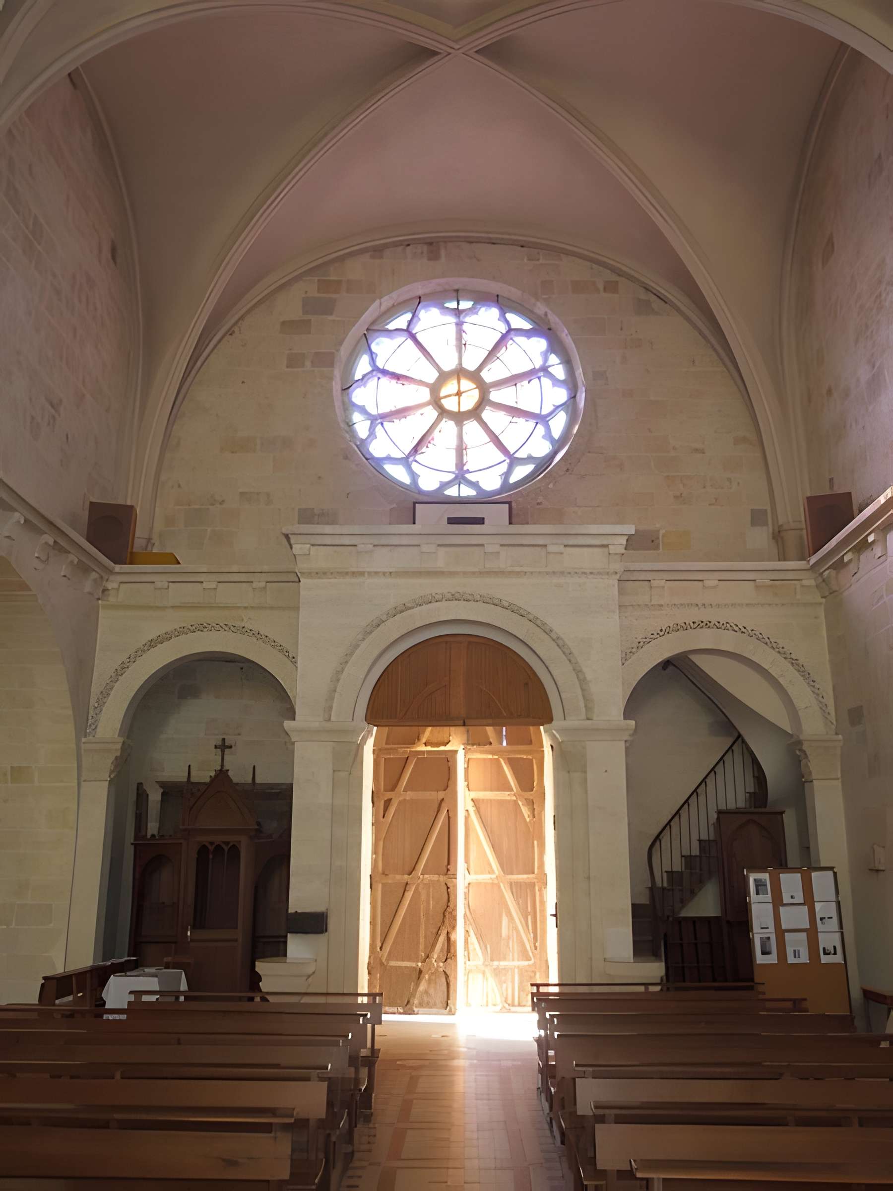 Abbaye Saint-Étienne de Baignes-Sainte-Radegonde