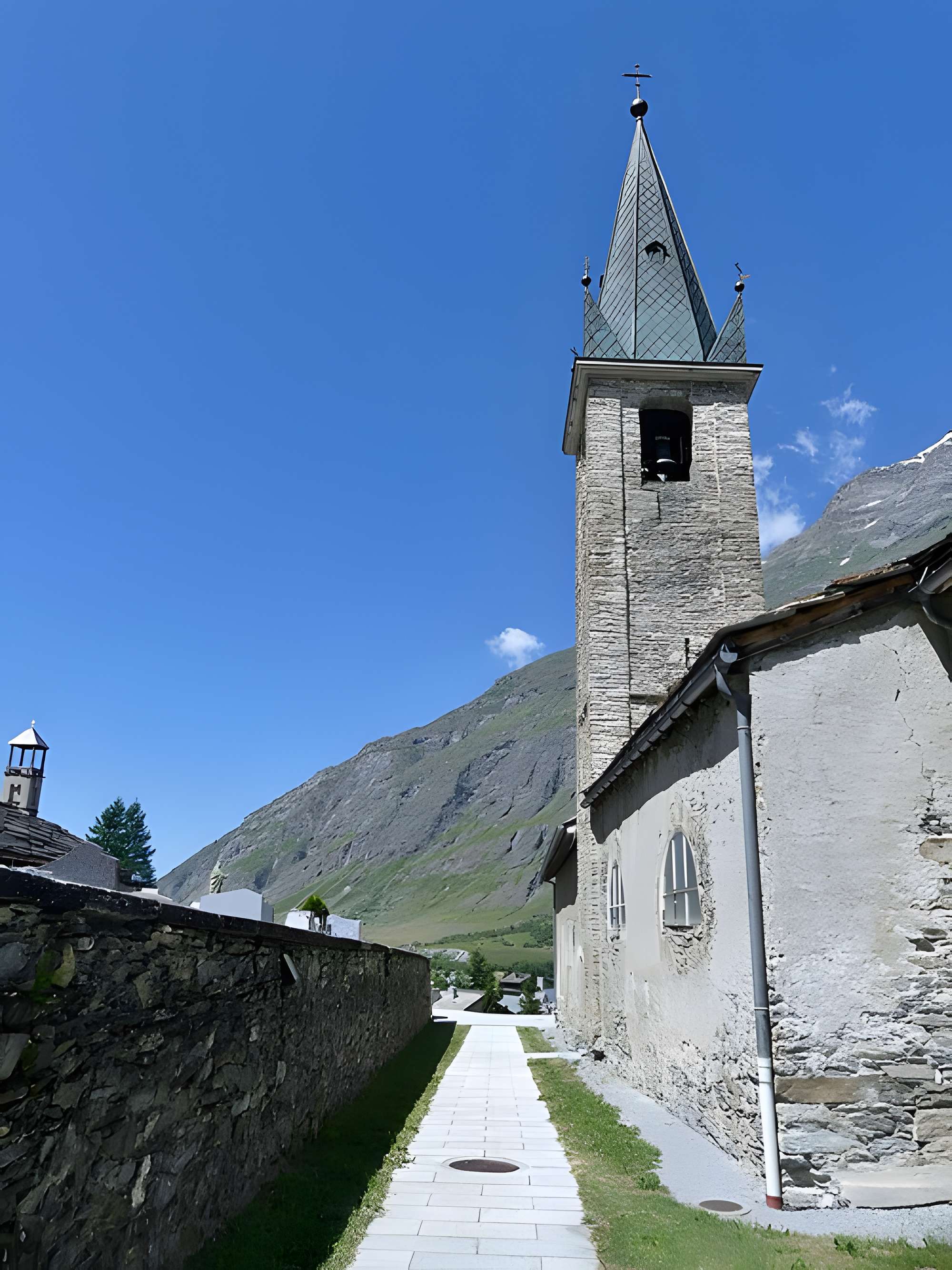 Église Saint-Jean-Baptiste de Bessans