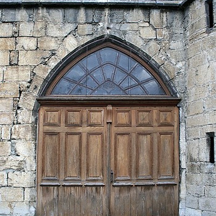 Photo de Eglise paroissiale et restes du cloître
