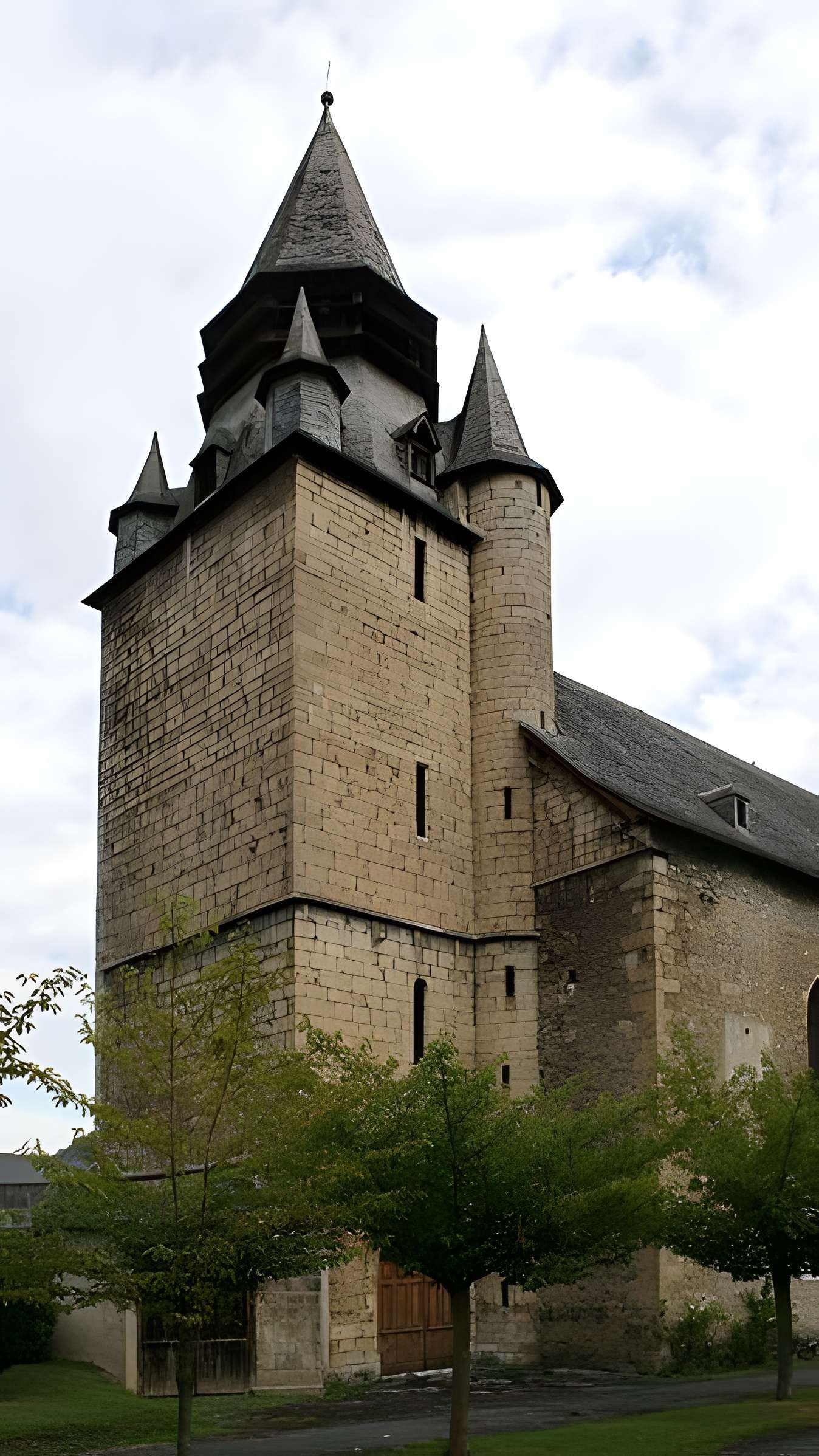 Église Saint-Jean-Baptiste de Campan 