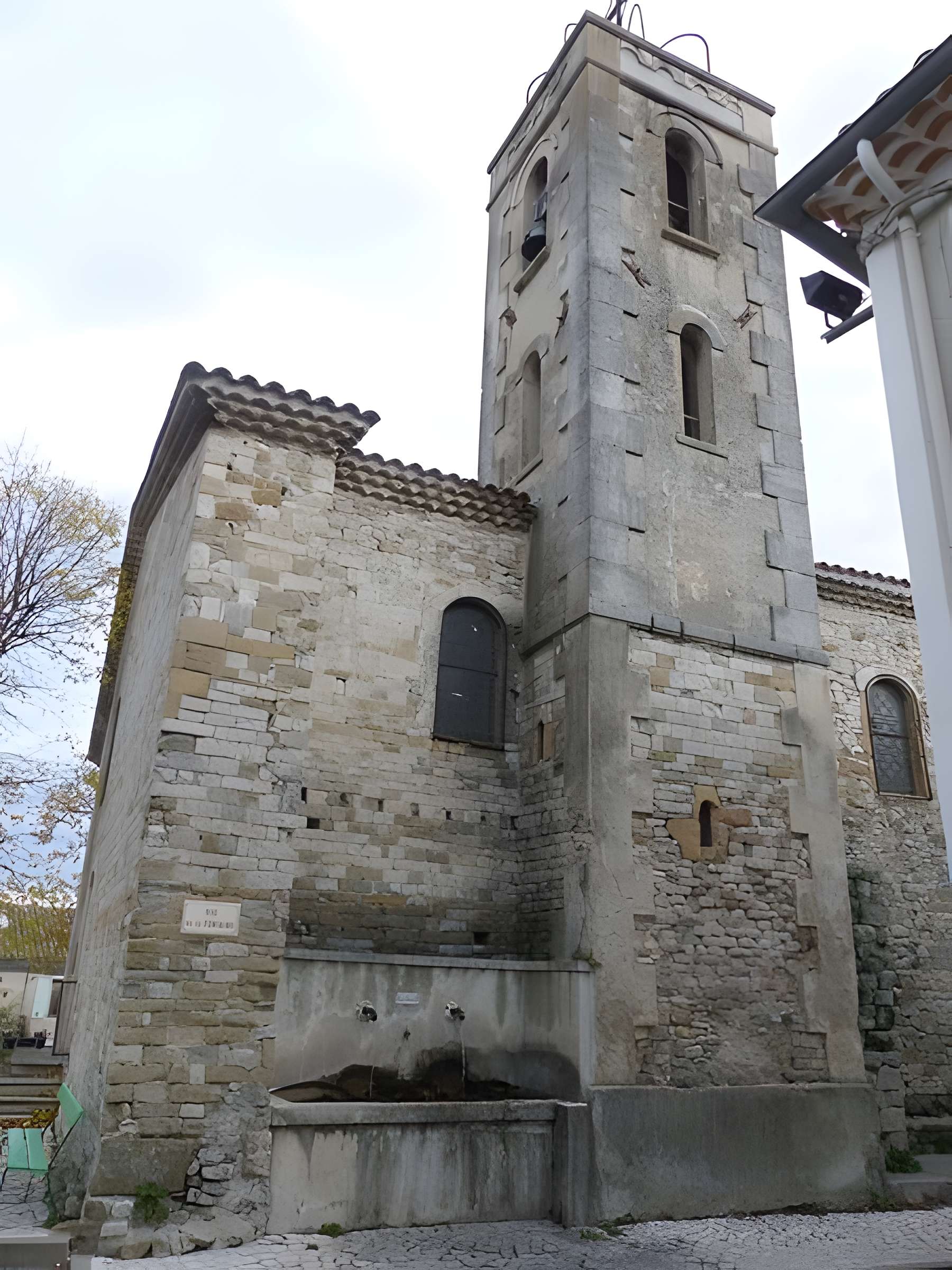 Église Saint-Jean-Baptiste de Charols