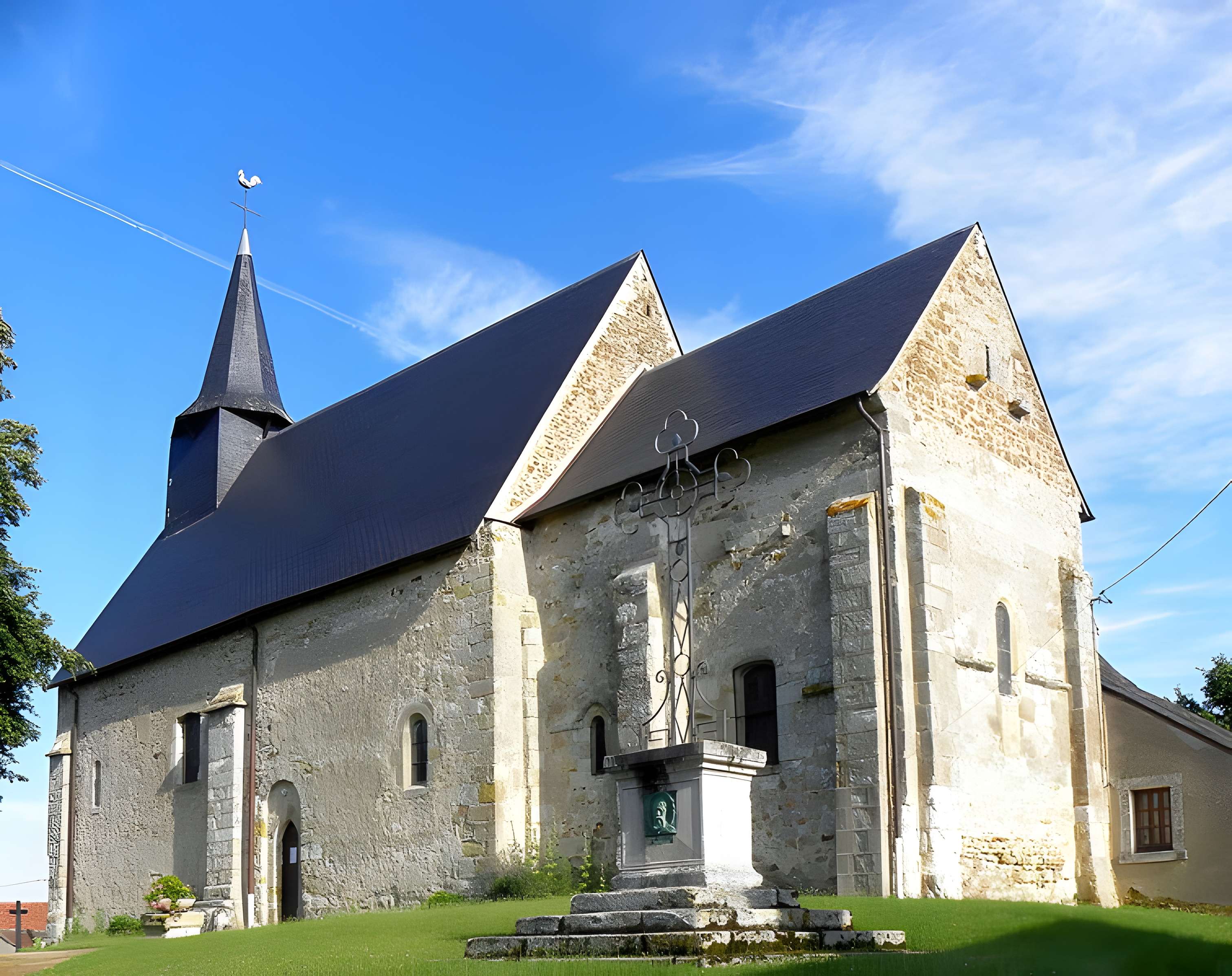 Église Saint-Jean-Baptiste de Chazelet