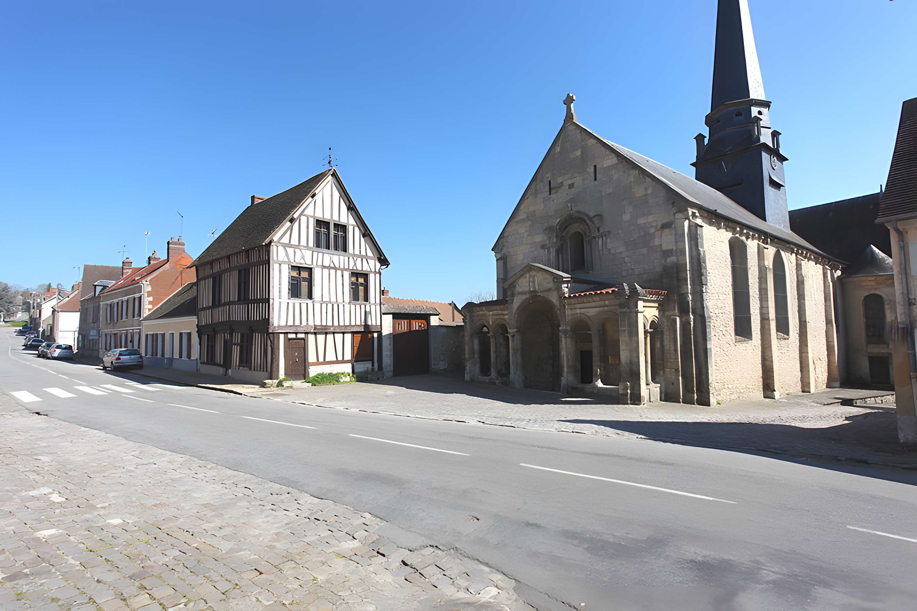Église Saint-Jean-Baptiste de Dangu
