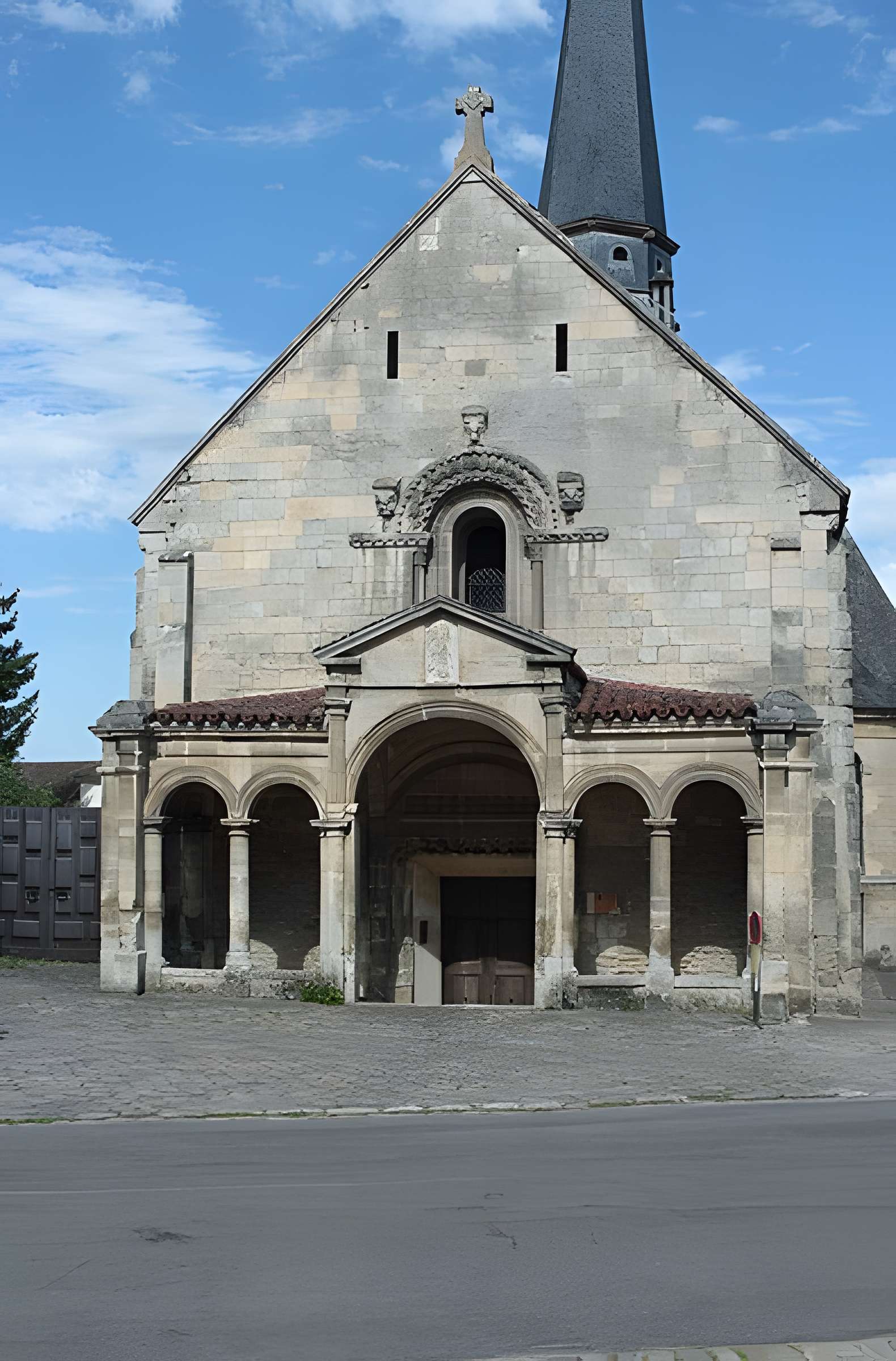 Église Saint-Jean-Baptiste de Dangu