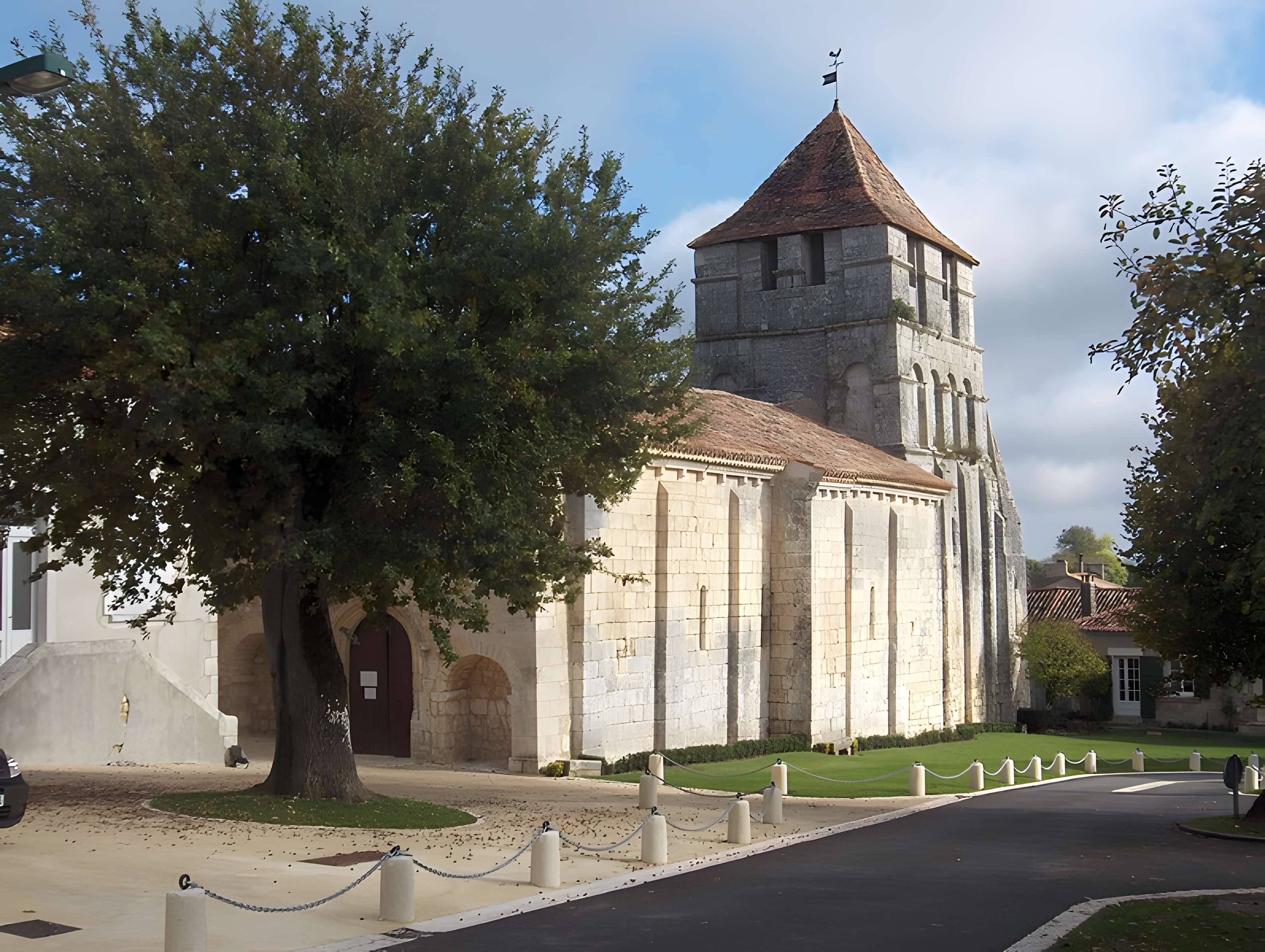 Église Saint-Jean-Baptiste de Grassac