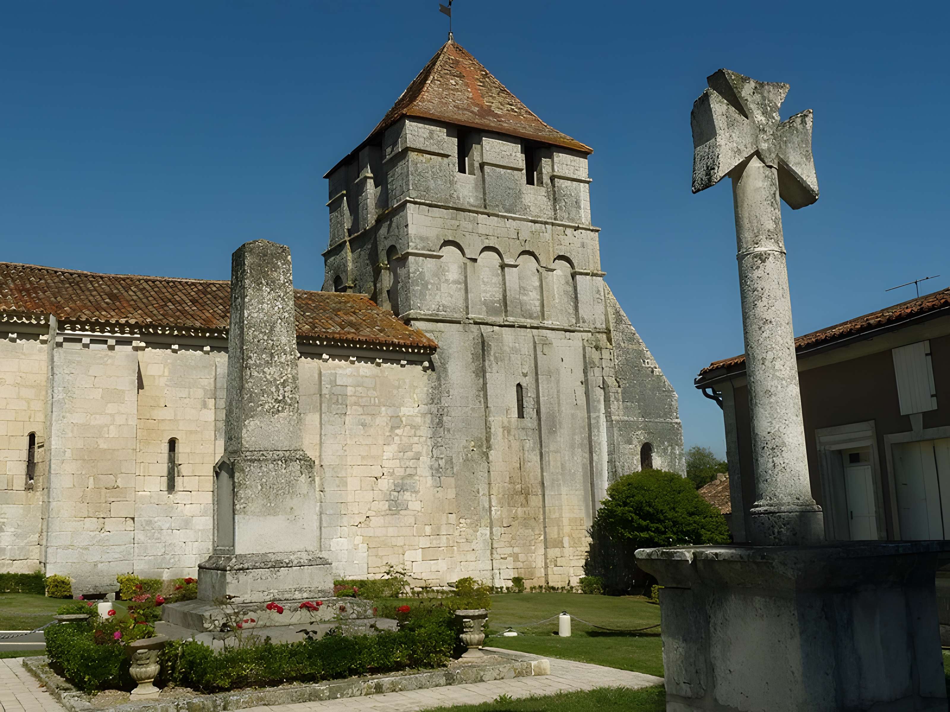 Église Saint-Jean-Baptiste de Grassac