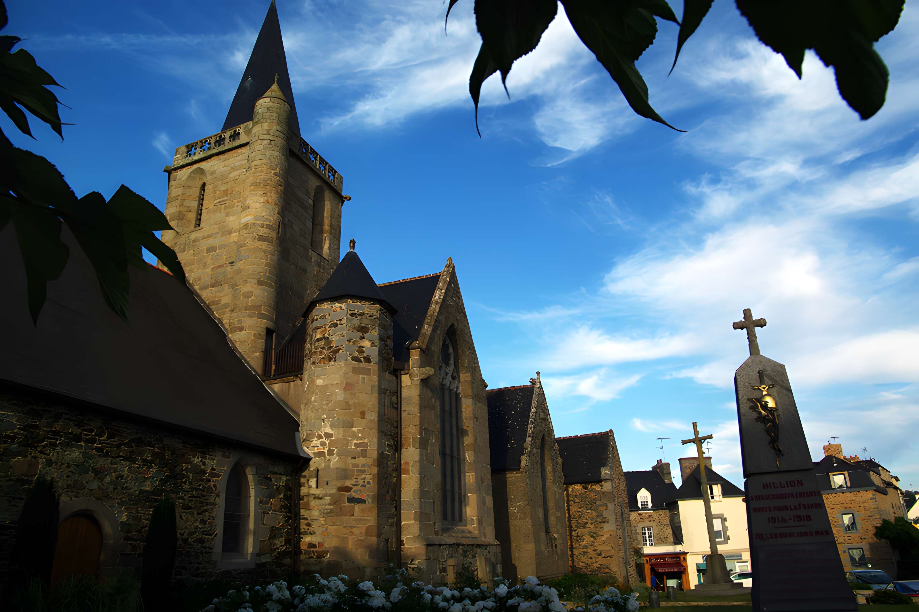 Église Saint-Jean-Baptiste de Hillion