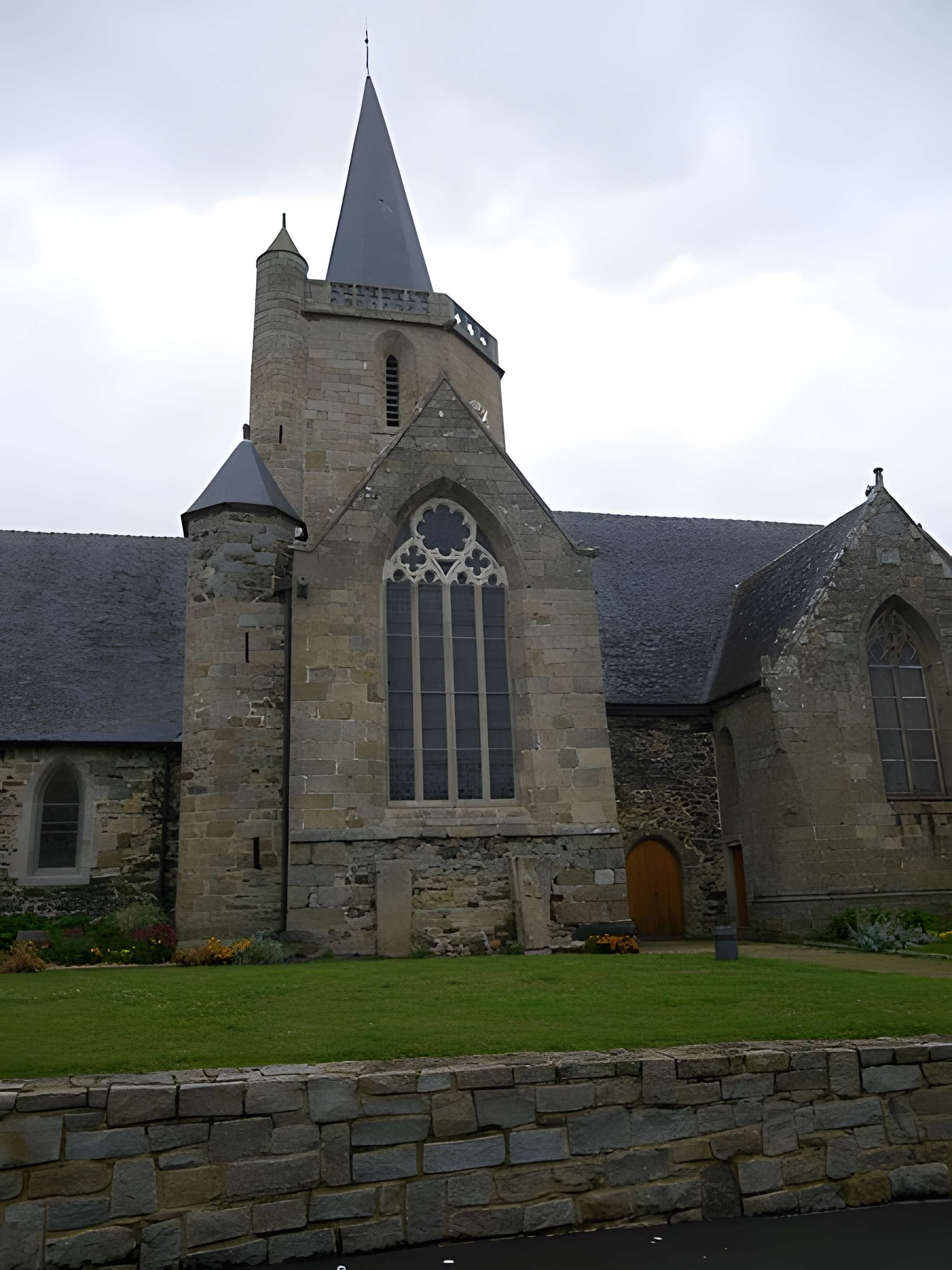 Église Saint-Jean-Baptiste de Hillion