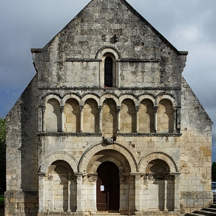 Photo de Église Saint-Jean-Baptiste de La Couronne