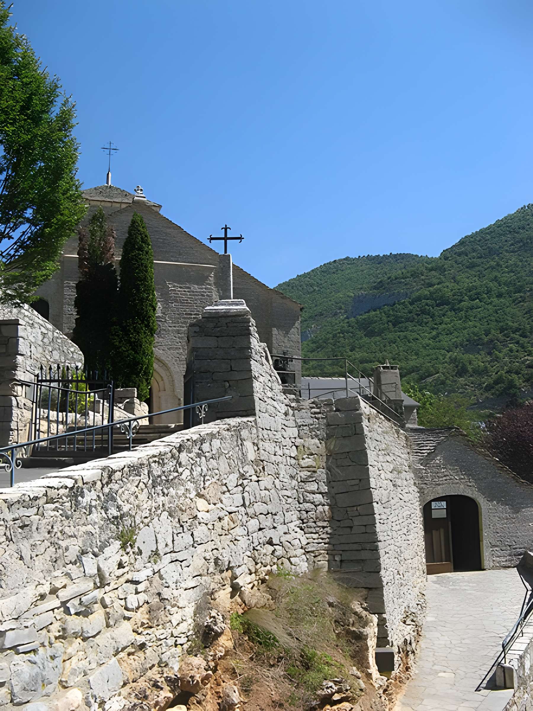 Église Saint-Jean-Baptiste de La Malène