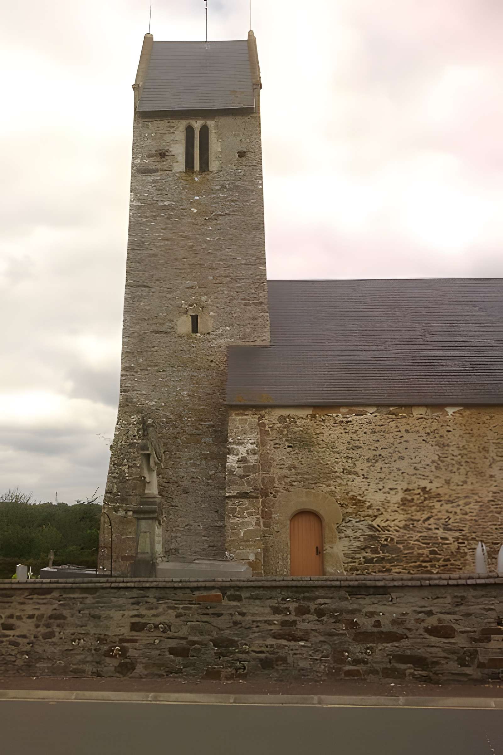 Église Saint-Jean-Baptiste de La Mancellière-sur-Vire