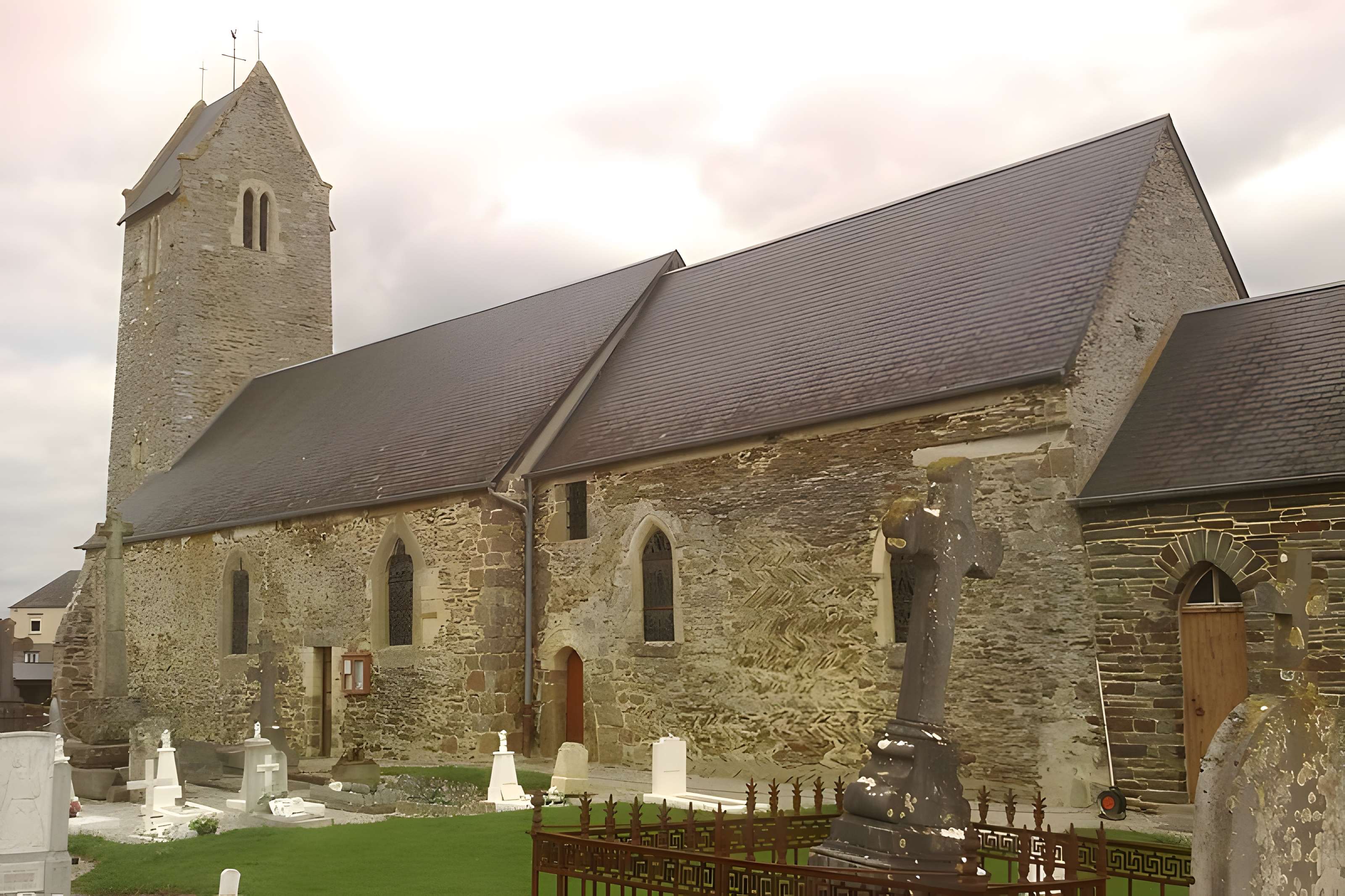 Église Saint-Jean-Baptiste de La Mancellière-sur-Vire