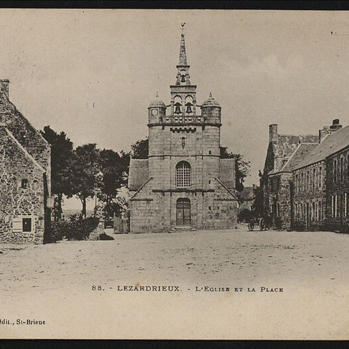 Photo de Église Saint-Jean-Baptiste de Lézardrieux