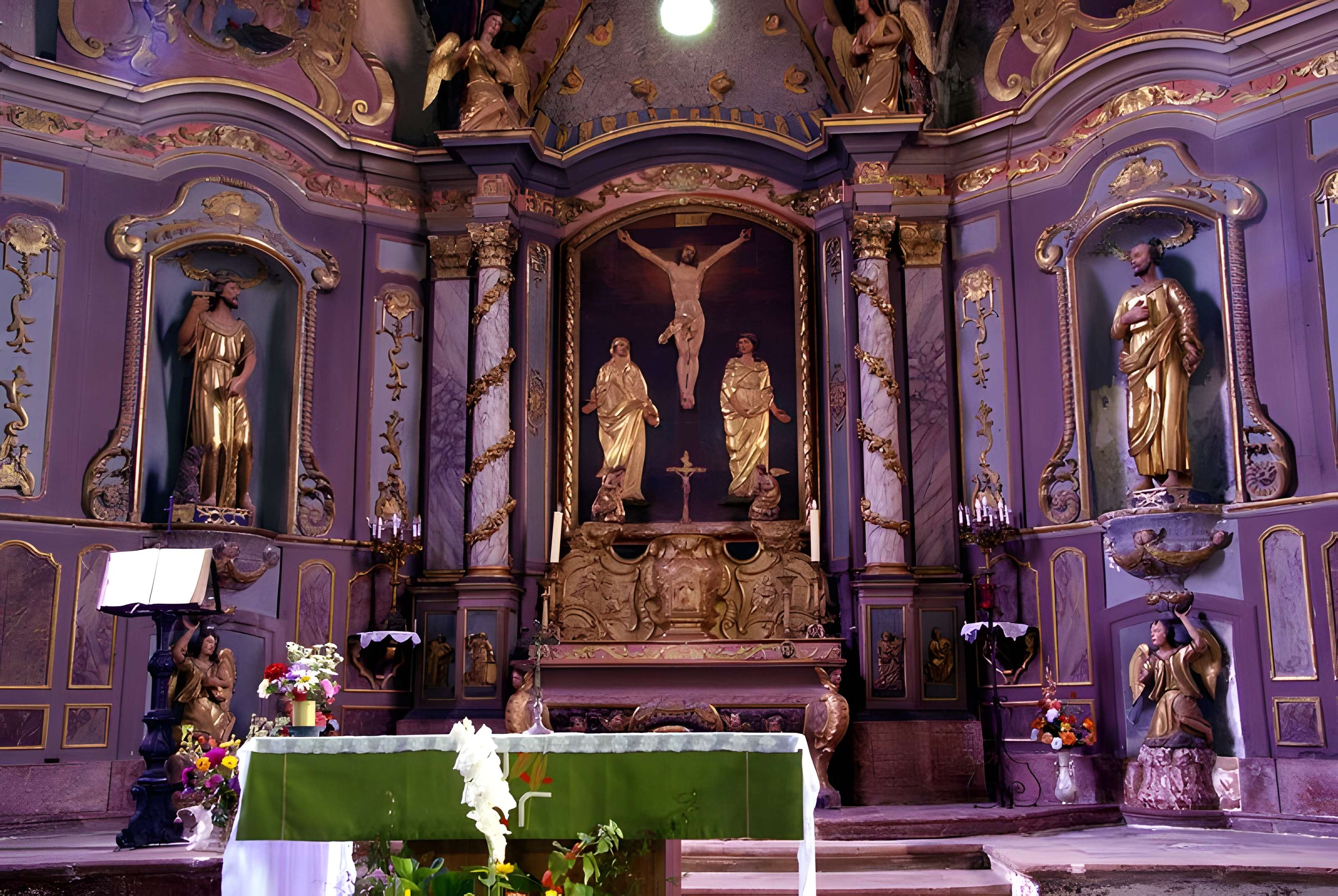 Église Saint-Jean-Baptiste de Loubressac