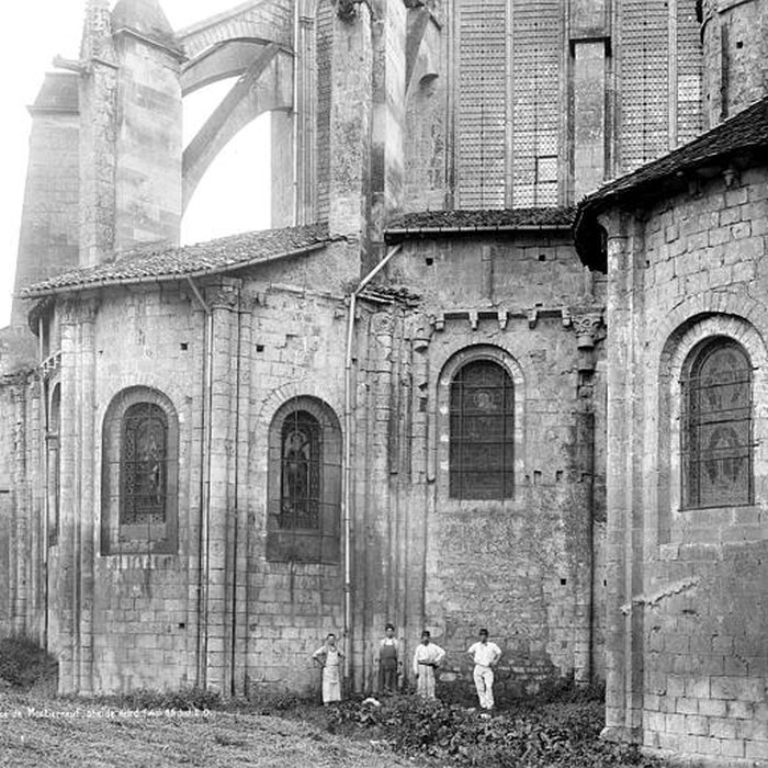Photo de Abbaye Saint-Jean de Montierneuf
