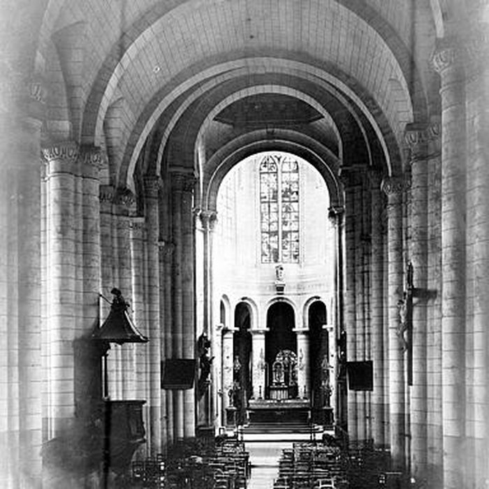 Photo de Abbaye Saint-Jean de Montierneuf