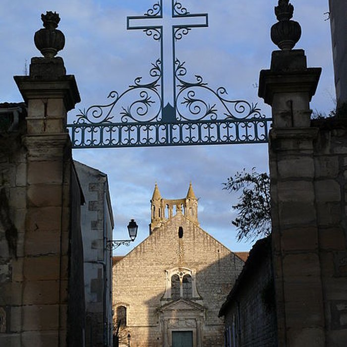 Photo de Abbaye Saint-Jean de Montierneuf