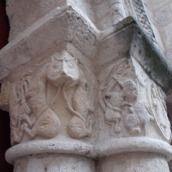 Photo de Abbaye Saint-Jean de Montierneuf