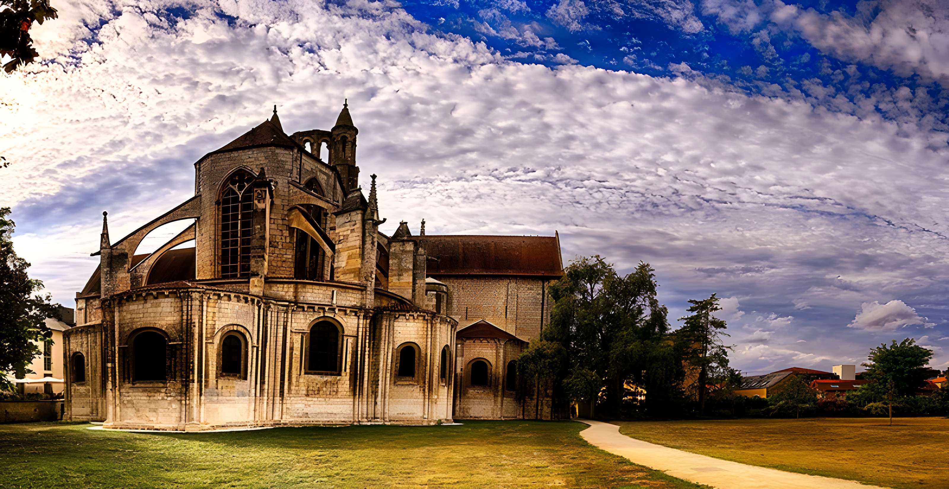 Abbaye Saint-Jean de Montierneuf