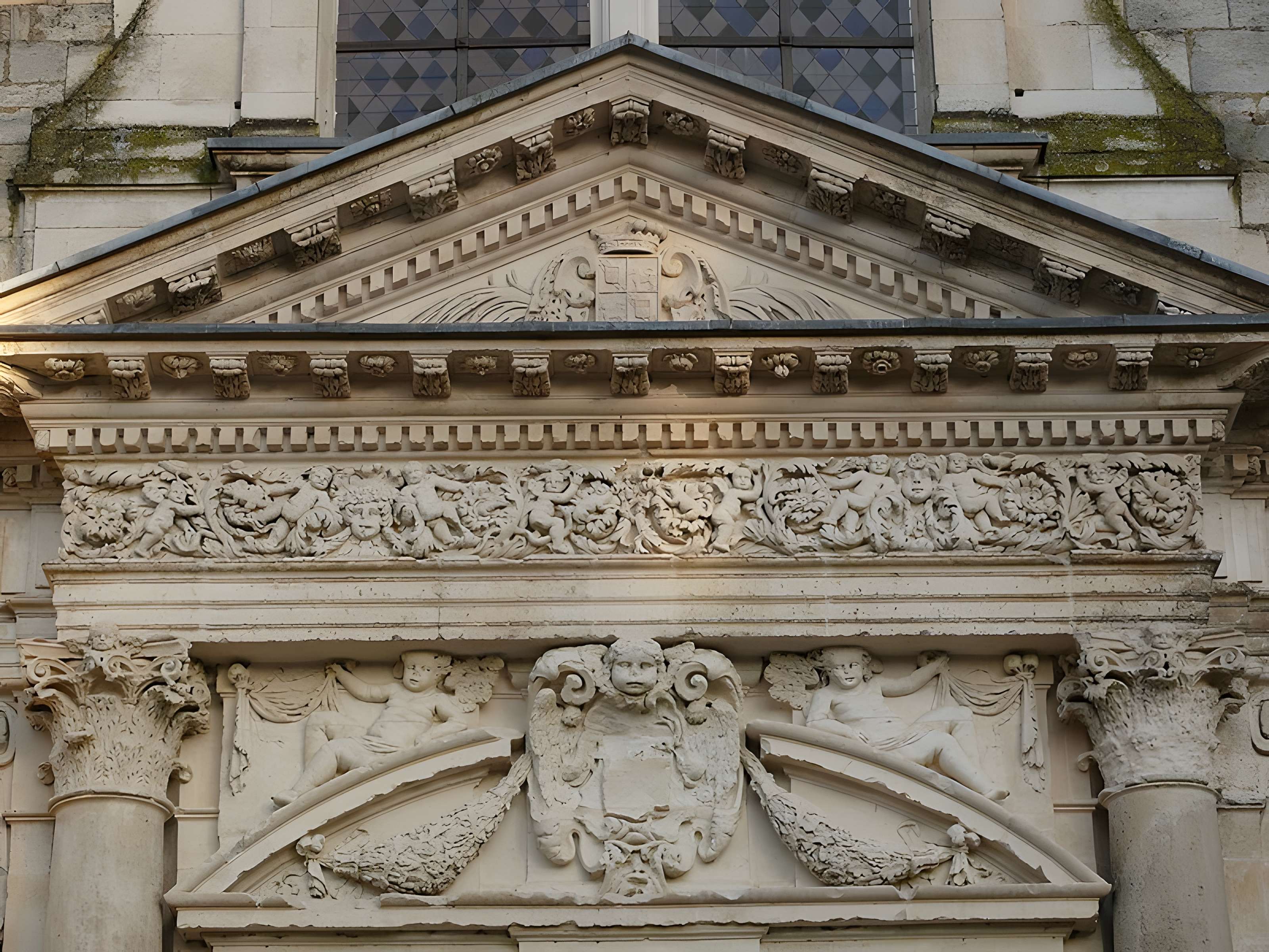 Abbaye Saint-Jean de Montierneuf