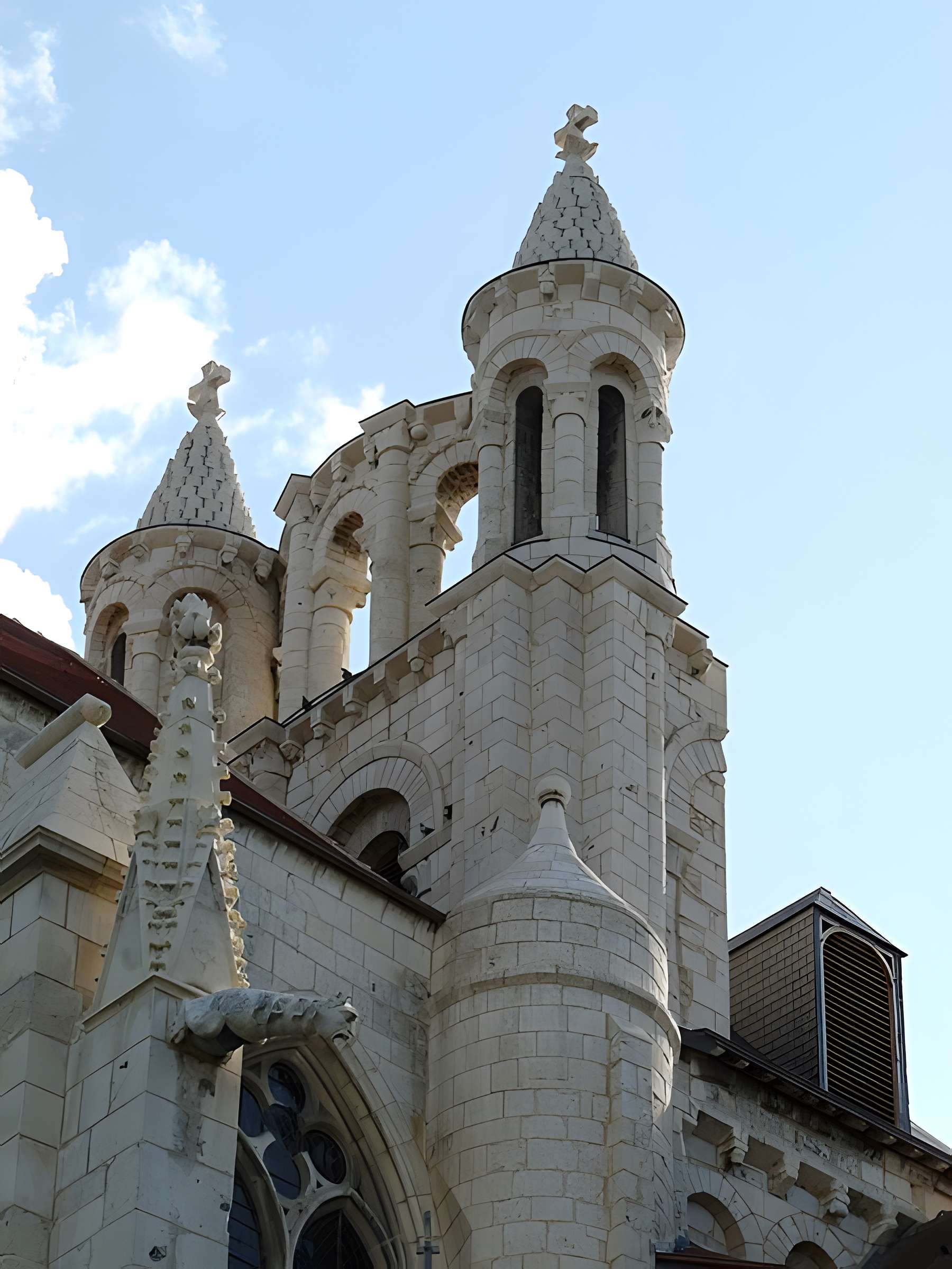 Abbaye Saint-Jean de Montierneuf