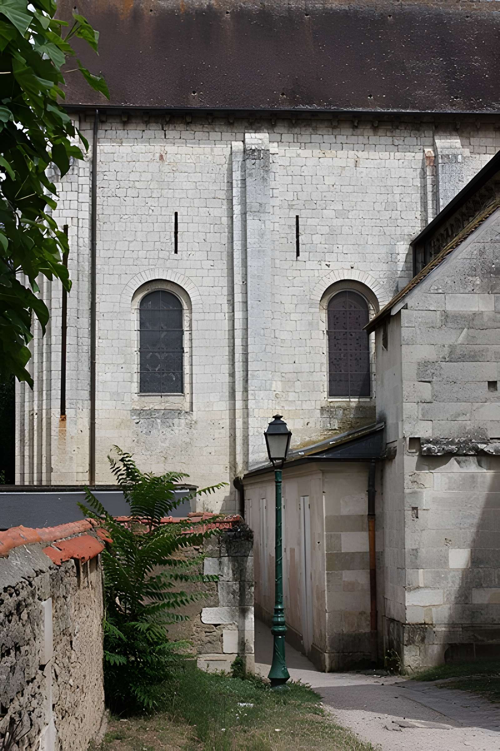 Abbaye Saint-Jean de Montierneuf