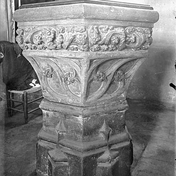 Église Saint-Jean-Baptiste de Moulins-Engilbert