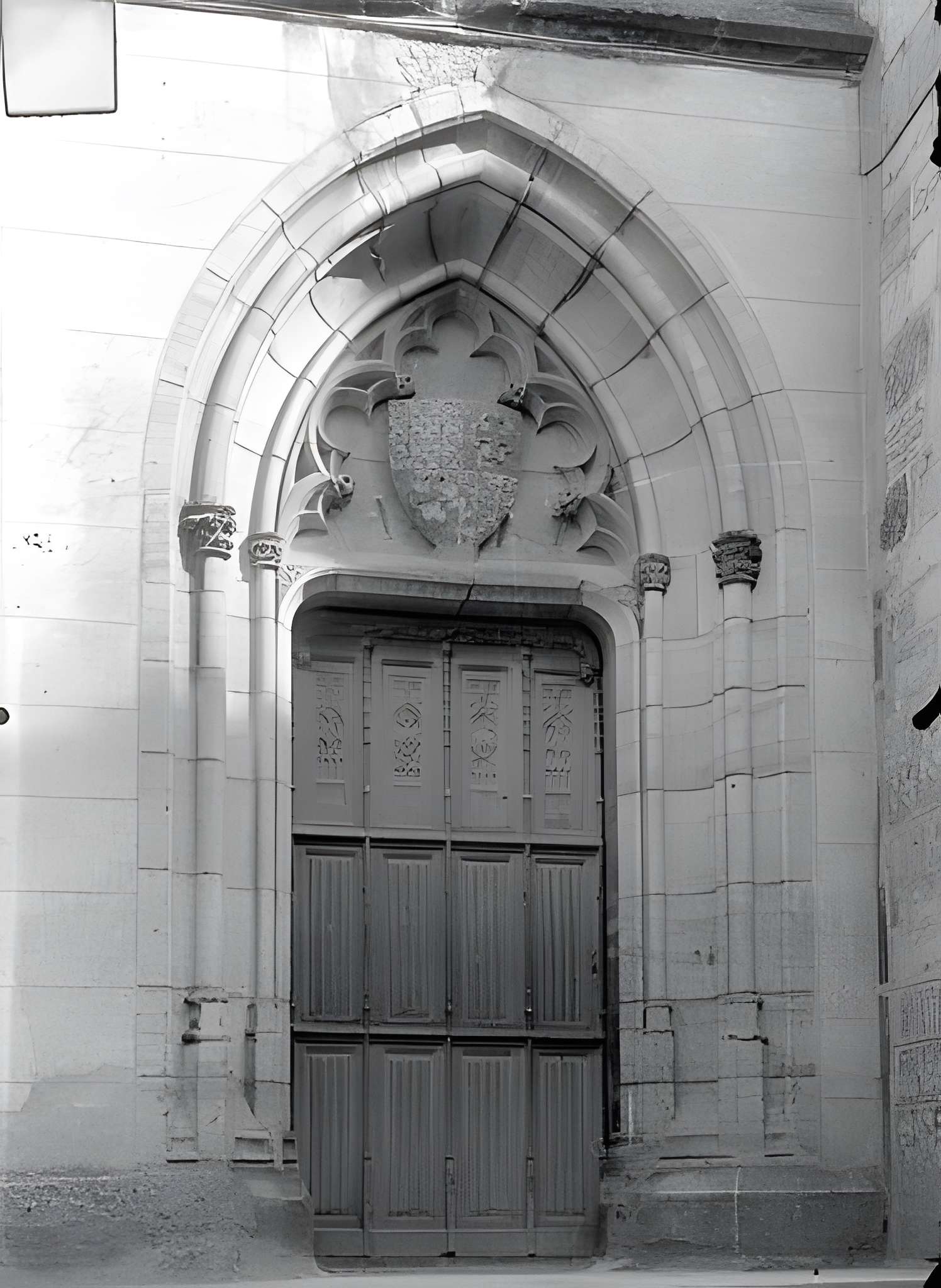 Église Saint-Jean-Baptiste de Moulins-Engilbert