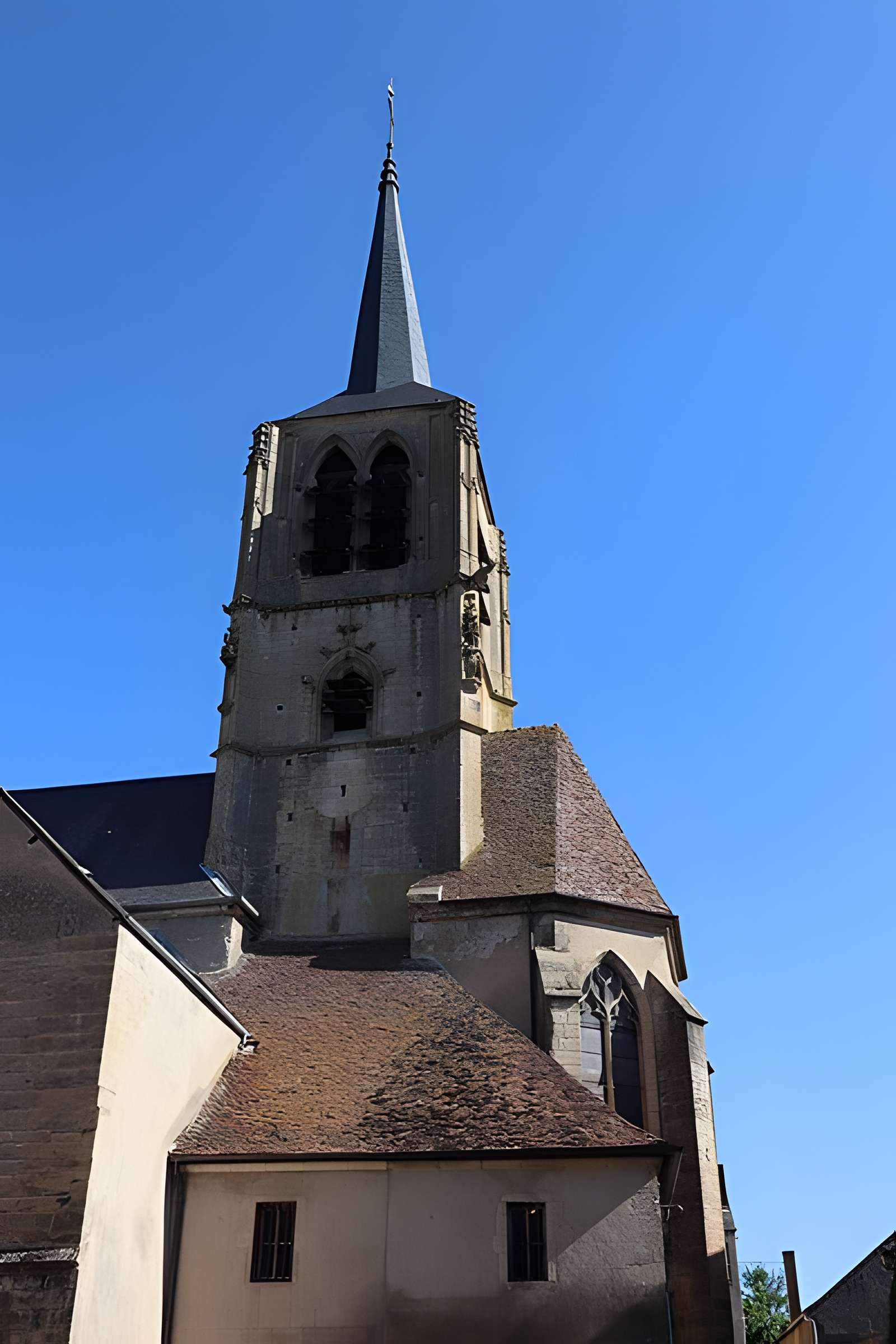 Église Saint-Jean-Baptiste de Moulins-Engilbert