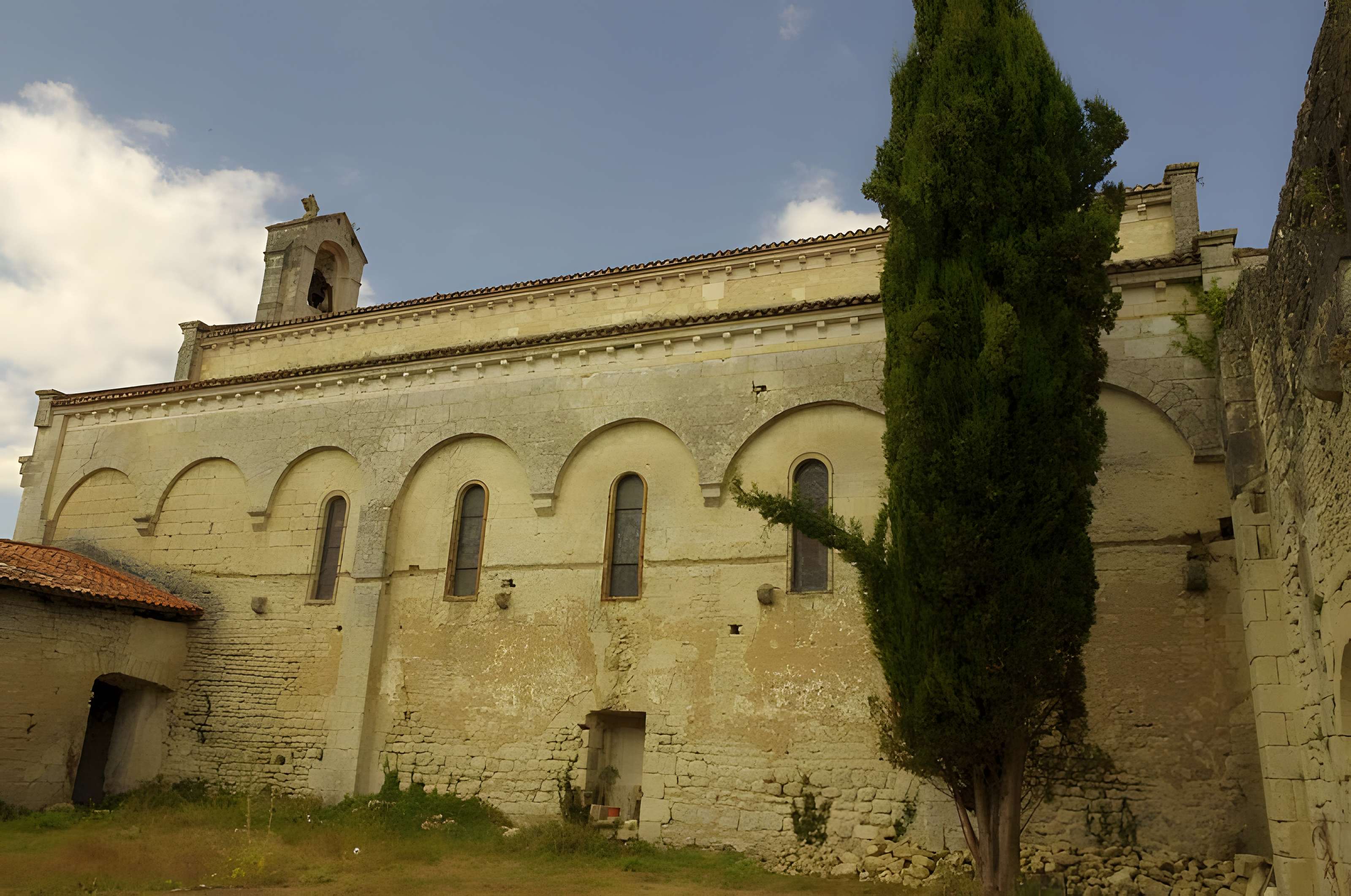 Église Saint-Jean-Baptiste de Ronsenac