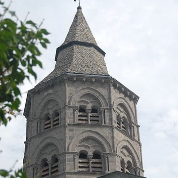 Basilique Notre-Dame dOrcival