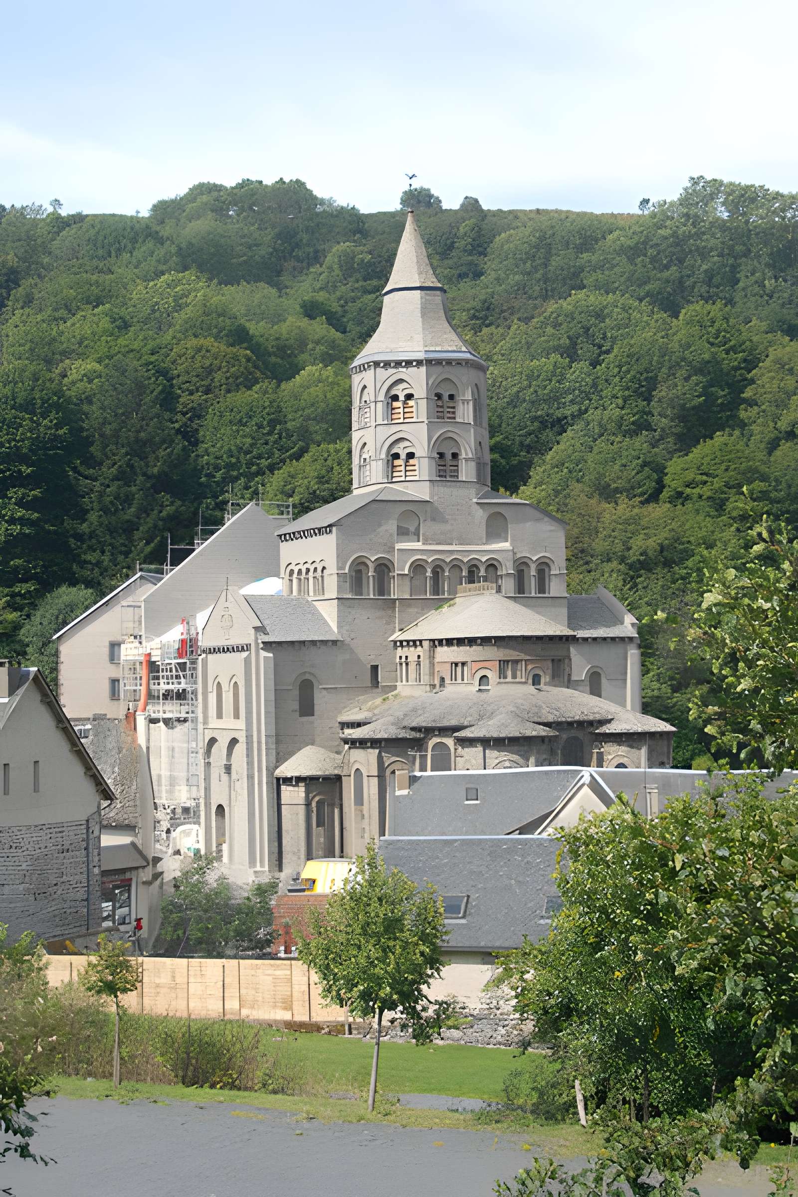 Basilique Notre-Dame d'Orcival
