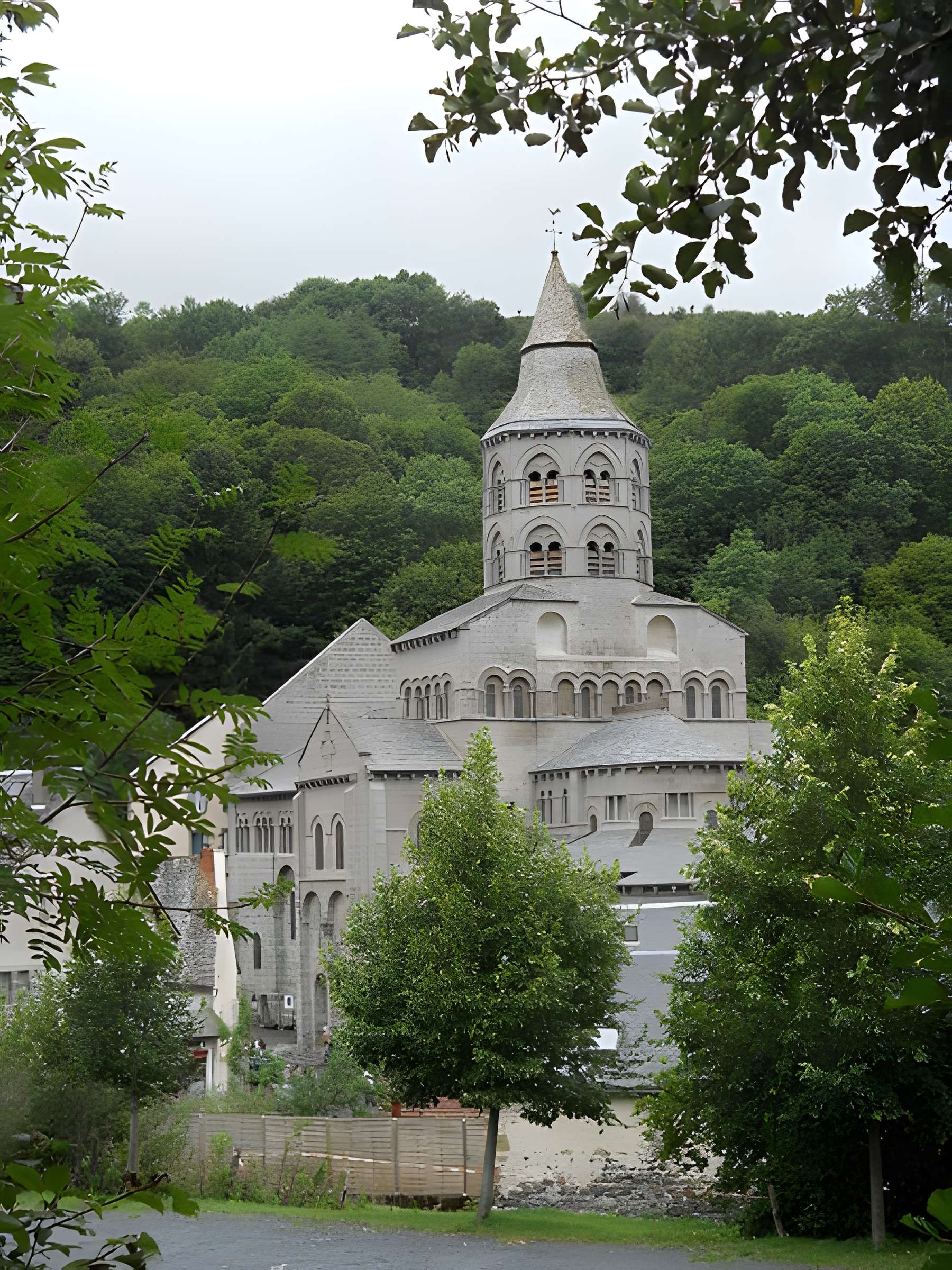 Basilique Notre-Dame d'Orcival