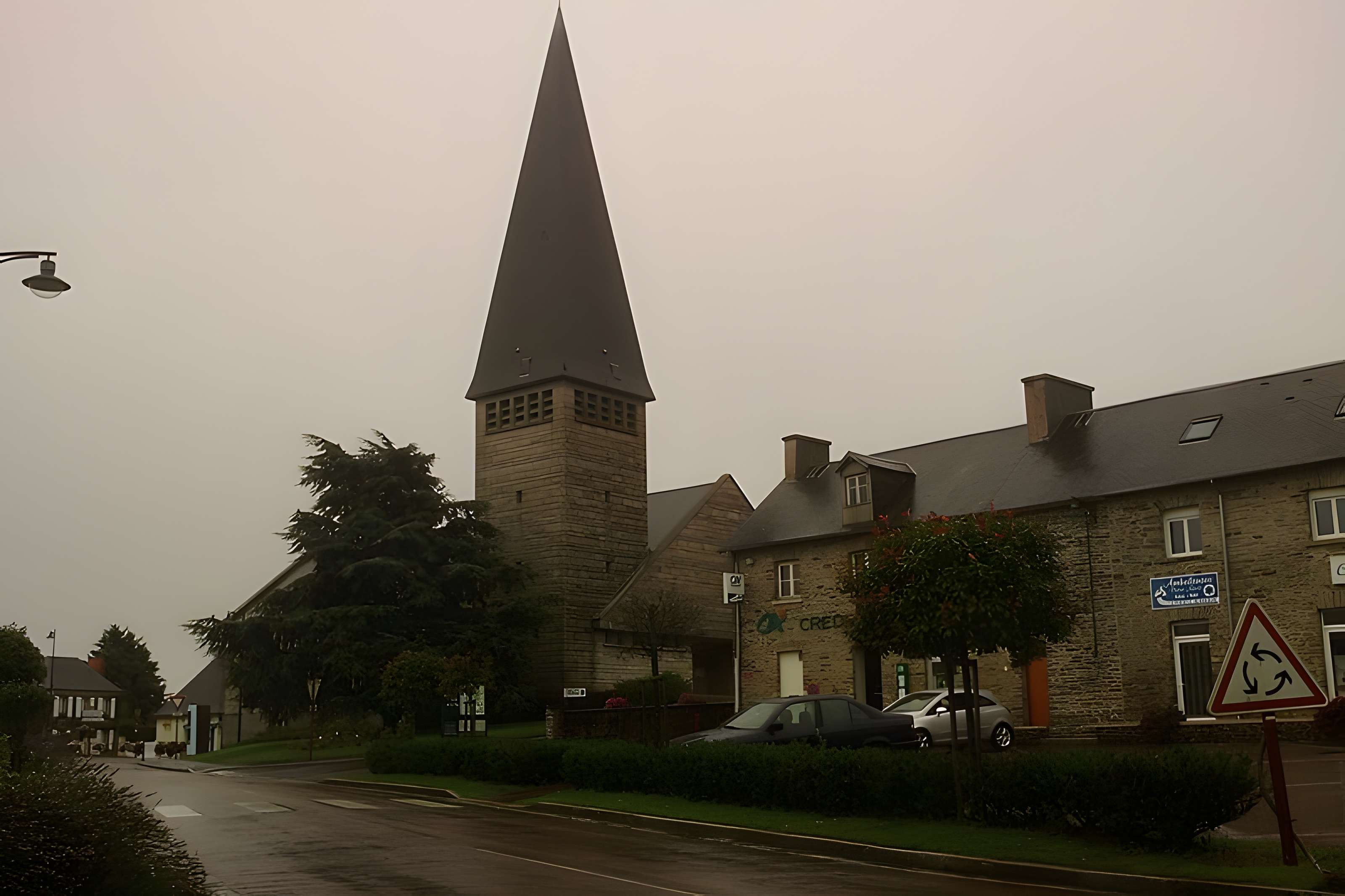Église Saint-Jean-Baptiste de Saint-Jean-des-Baisants 