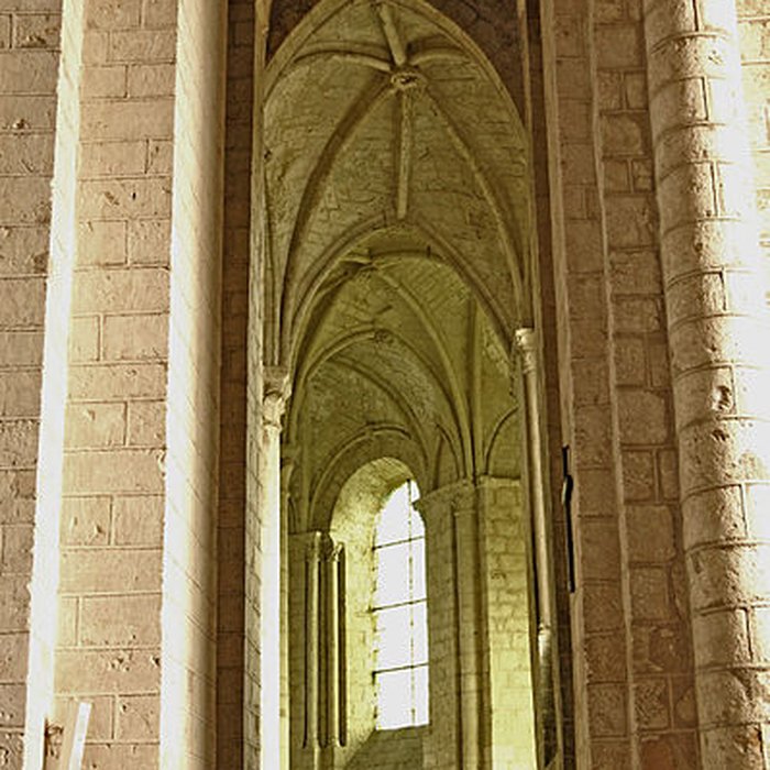 Photo de Abbaye Saint-Jouin de Marnes