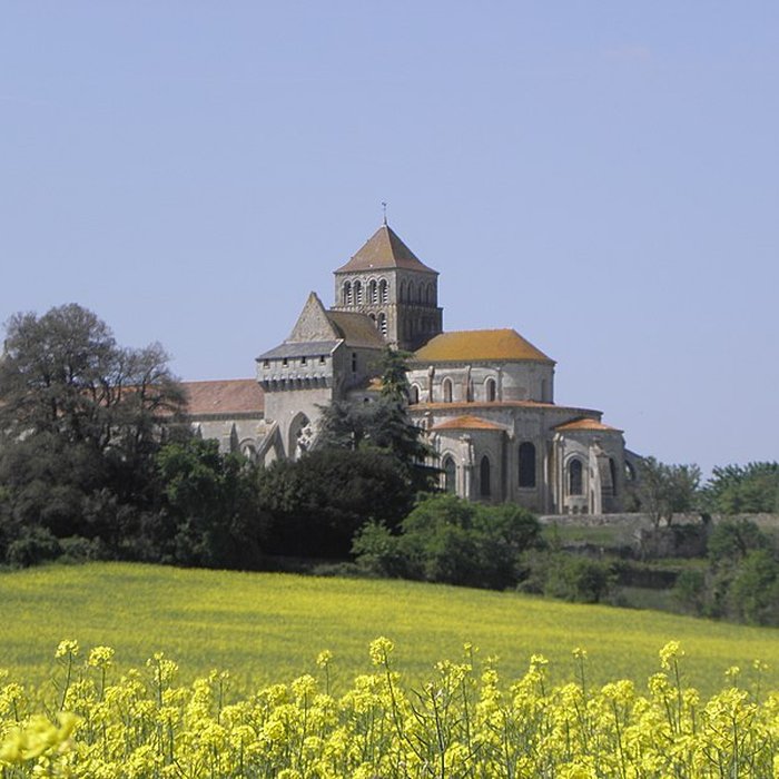 Photo de Abbaye Saint-Jouin de Marnes
