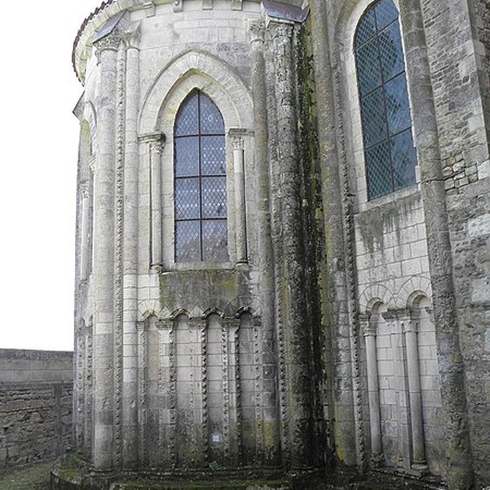 Photo de Abbaye Saint-Jouin de Marnes