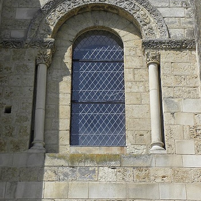 Photo de Abbaye Saint-Jouin de Marnes