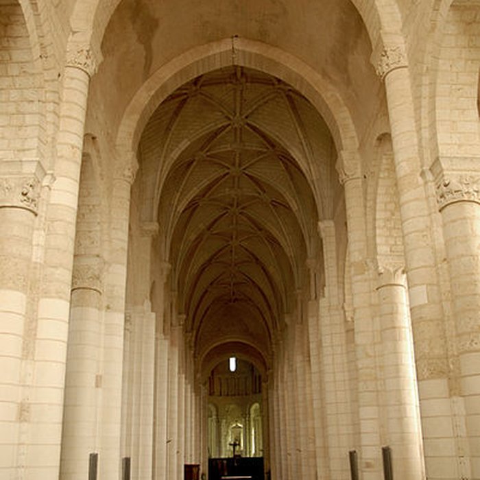 Photo de Abbaye Saint-Jouin de Marnes