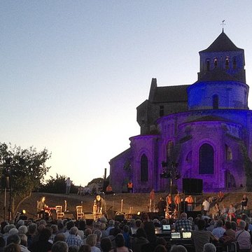 Abbaye Saint-Jouin de Marnes