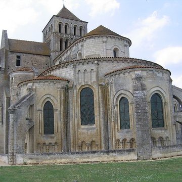 Abbaye Saint-Jouin de Marnes