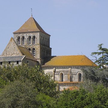Abbaye Saint-Jouin de Marnes