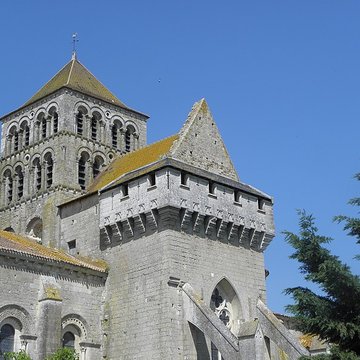 Abbaye Saint-Jouin de Marnes