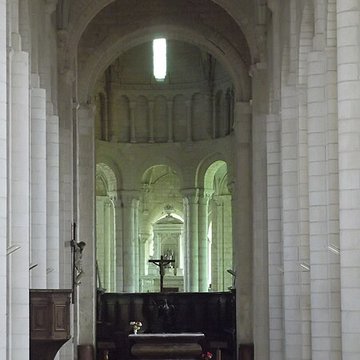 Abbaye Saint-Jouin de Marnes