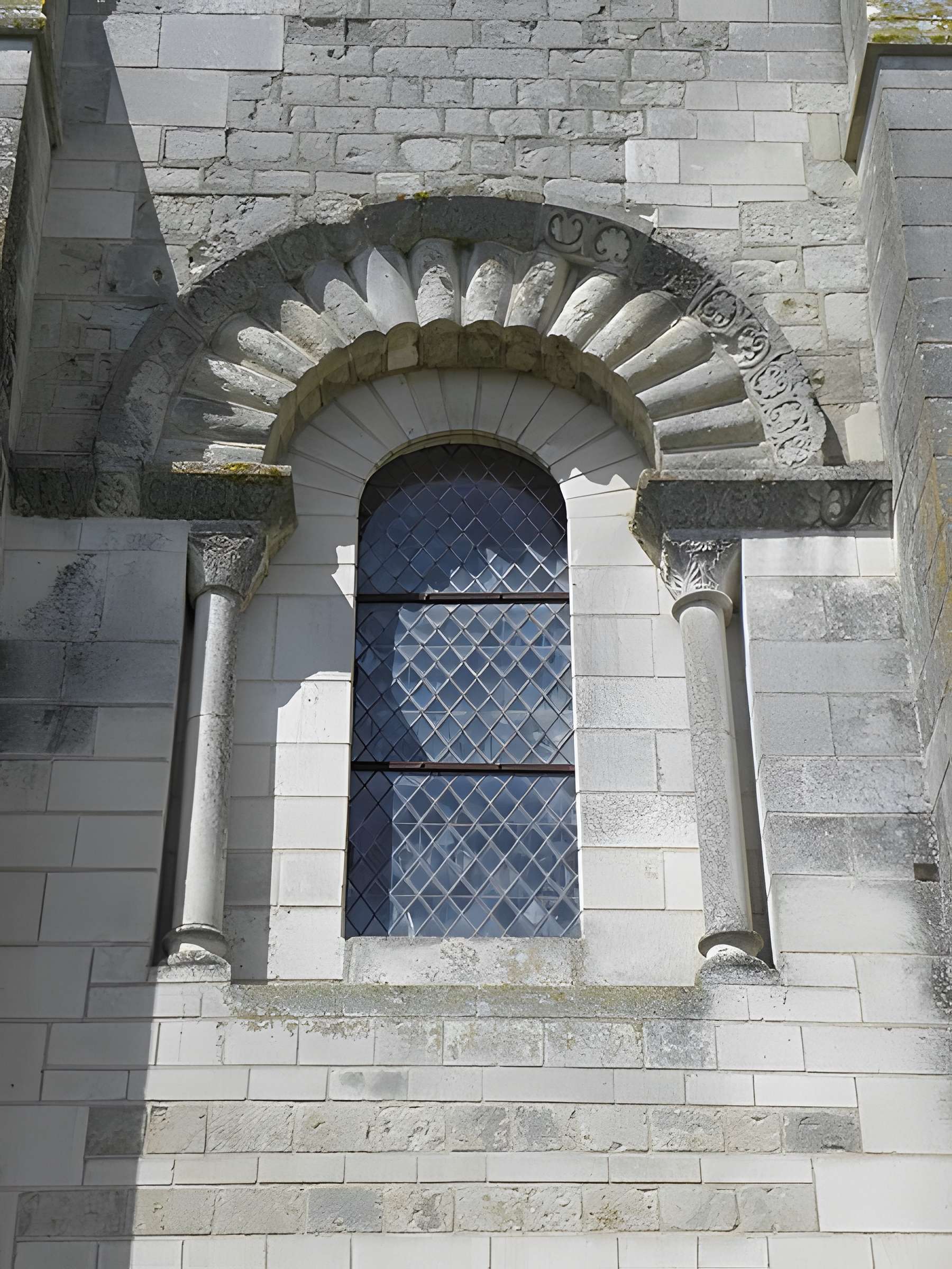 Abbaye Saint-Jouin de Marnes