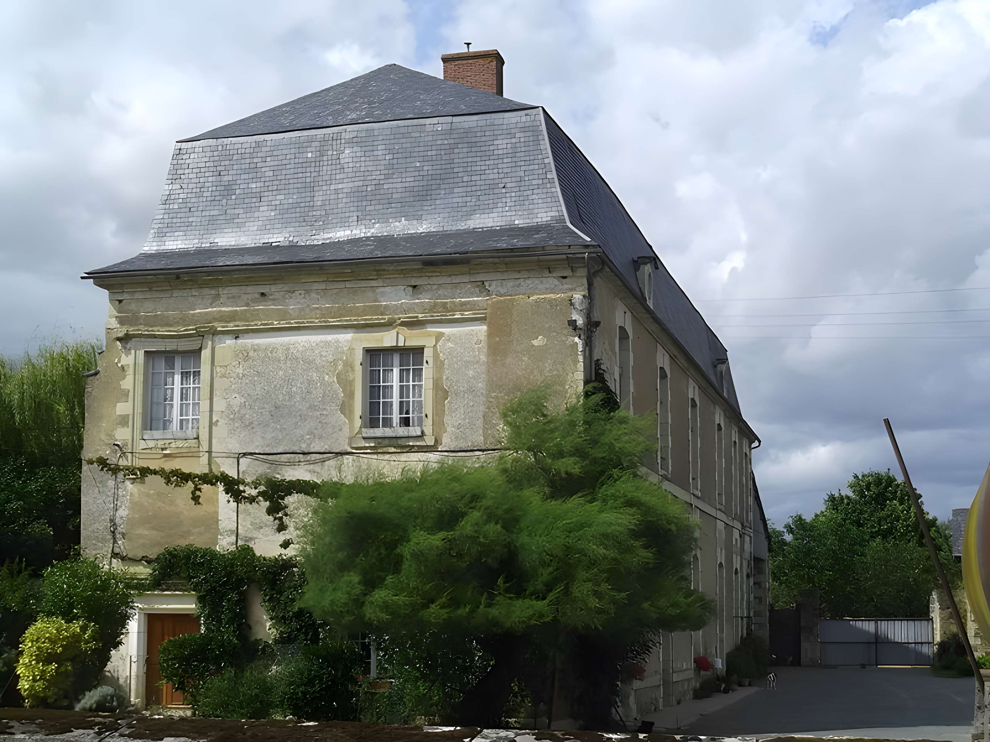 Abbaye Saint-Jouin de Marnes