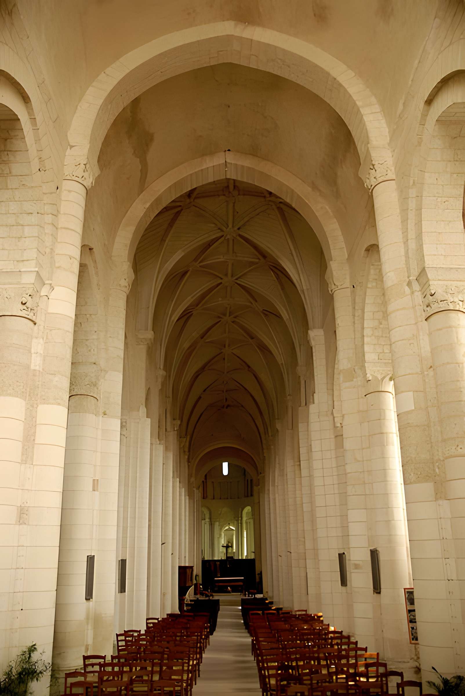 Abbaye Saint-Jouin de Marnes