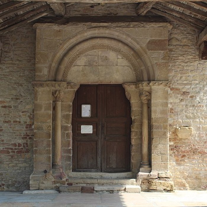 Photo de Église Saint-Jean-Baptiste de Saint-Jean-sur-Reyssouze