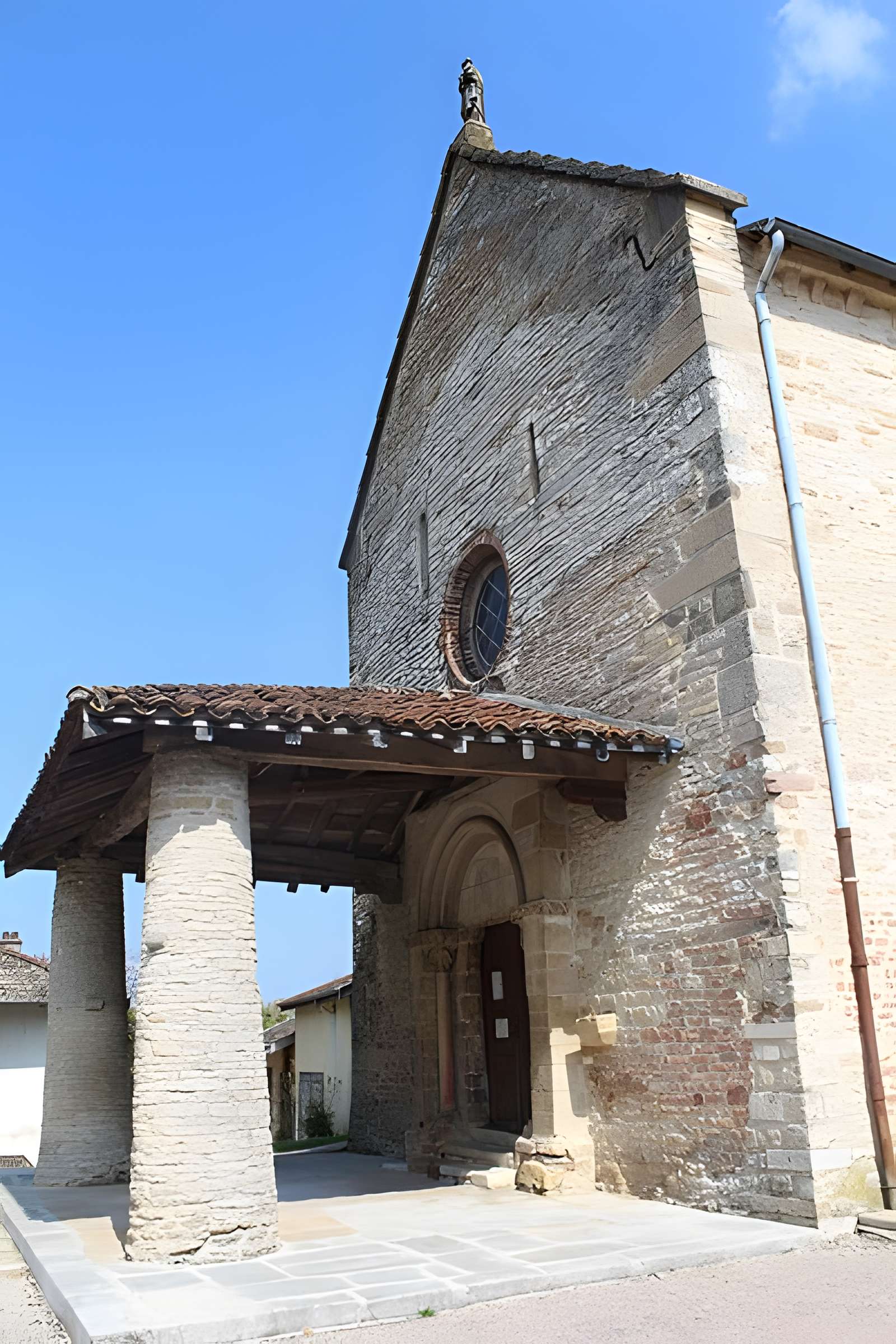 Église Saint-Jean-Baptiste de Saint-Jean-sur-Reyssouze