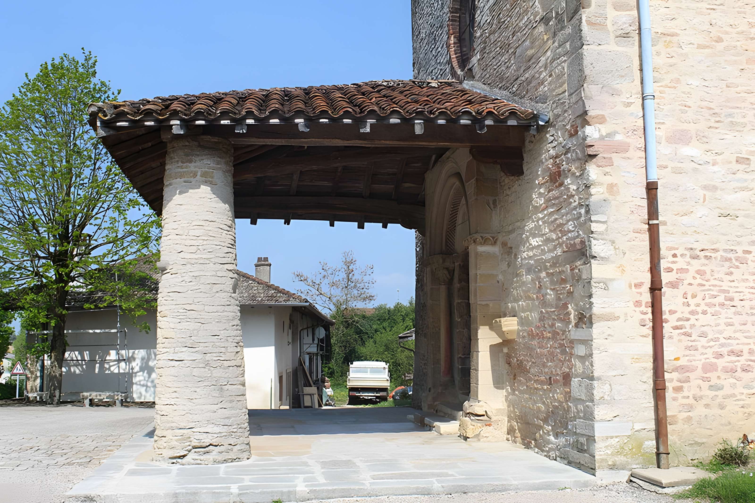 Église Saint-Jean-Baptiste de Saint-Jean-sur-Reyssouze